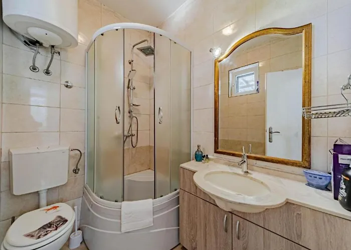 Olive House Semesterbostad