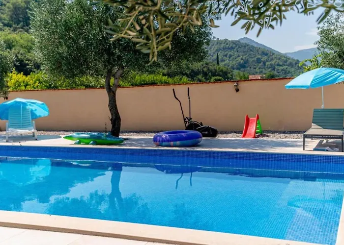 Olive House Semesterbostad